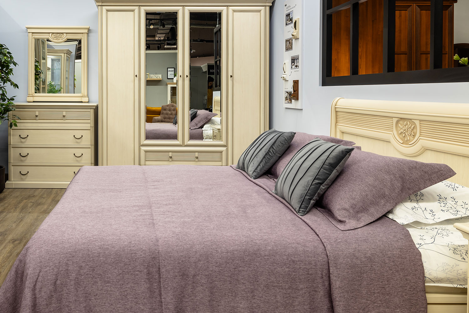 Полки - изображение №9 "Полка Изотта"  на www.Angstrem-mebel.ru