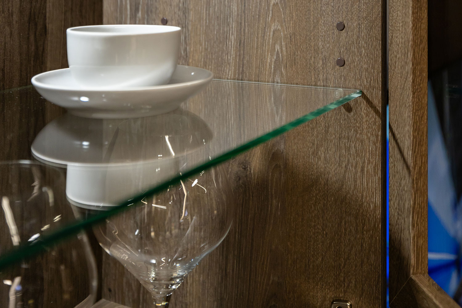 Навесные шкафчики - изображение №10 "Навесной шкаф Анри (правый)"  на www.Angstrem-mebel.ru