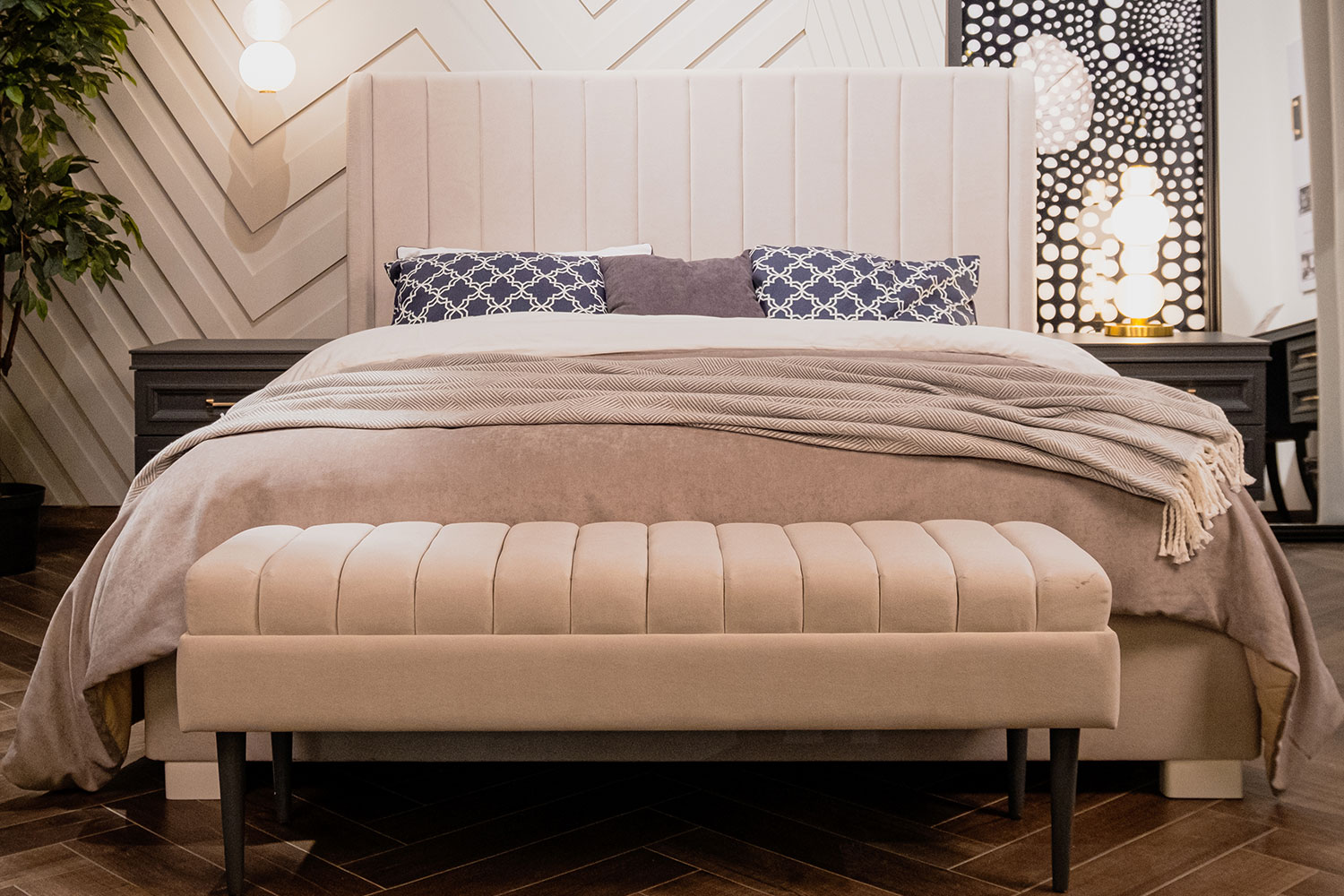 Двуспальные кровати - изображение №10 "Кровать Аделия"  на www.Angstrem-mebel.ru