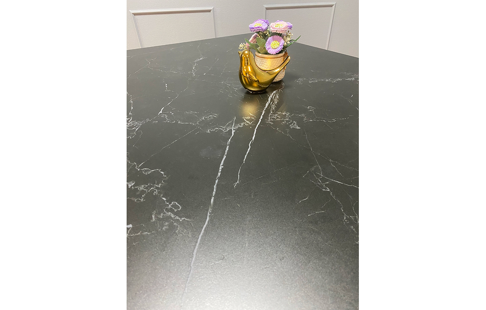 Обеденные столы - изображение №12 "Стол обеденный Легро раздвижной черный"  на www.Angstrem-mebel.ru