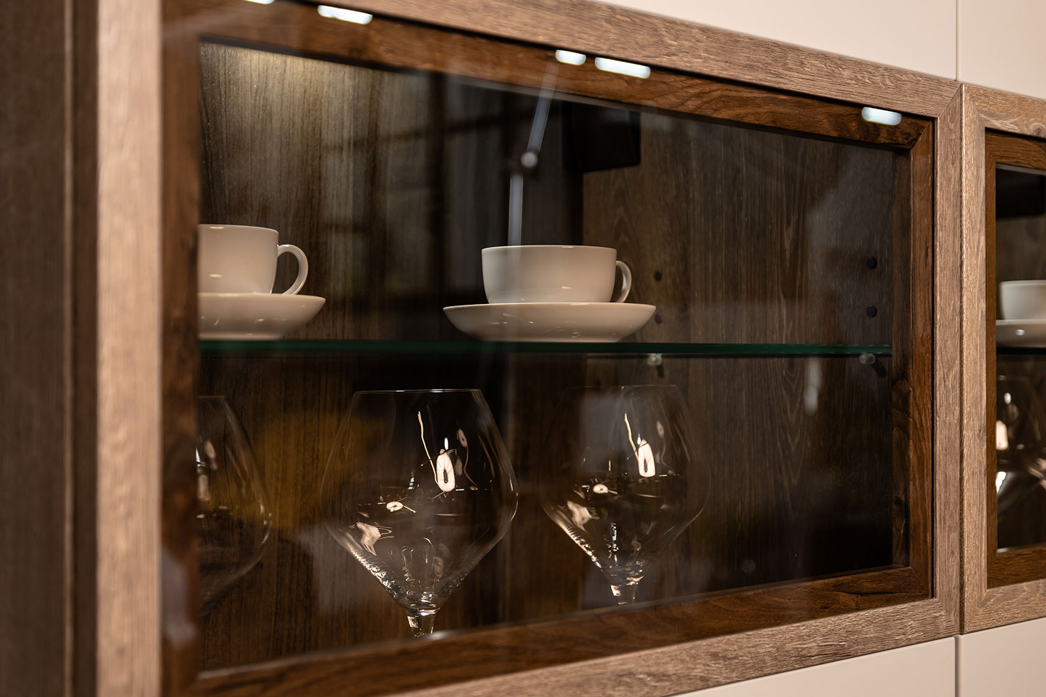 Навесные шкафчики - изображение №11 "Навесной шкаф Анри (правый)"  на www.Angstrem-mebel.ru