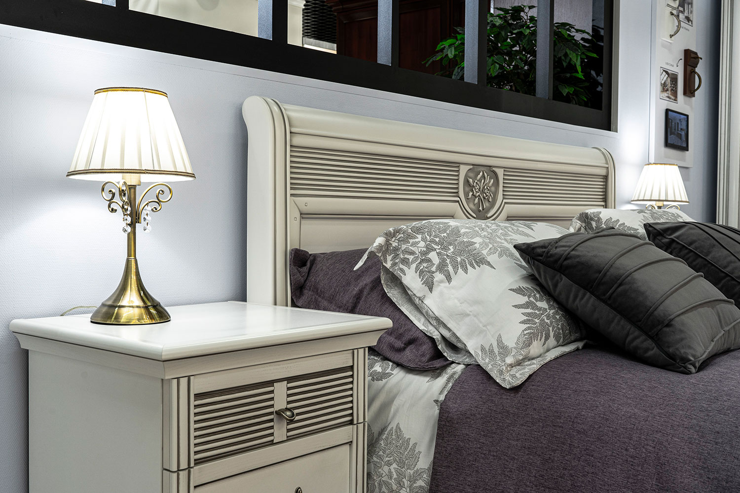 Двуспальные кровати - изображение №9 "Кровать Изотта 160 х 200"  на www.Angstrem-mebel.ru