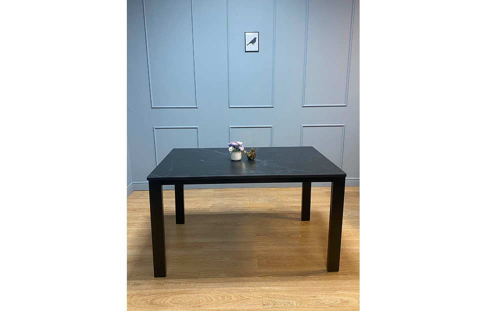 Обеденные столы - изображение №6 "Стол обеденный Легро раздвижной черный"  на www.Angstrem-mebel.ru